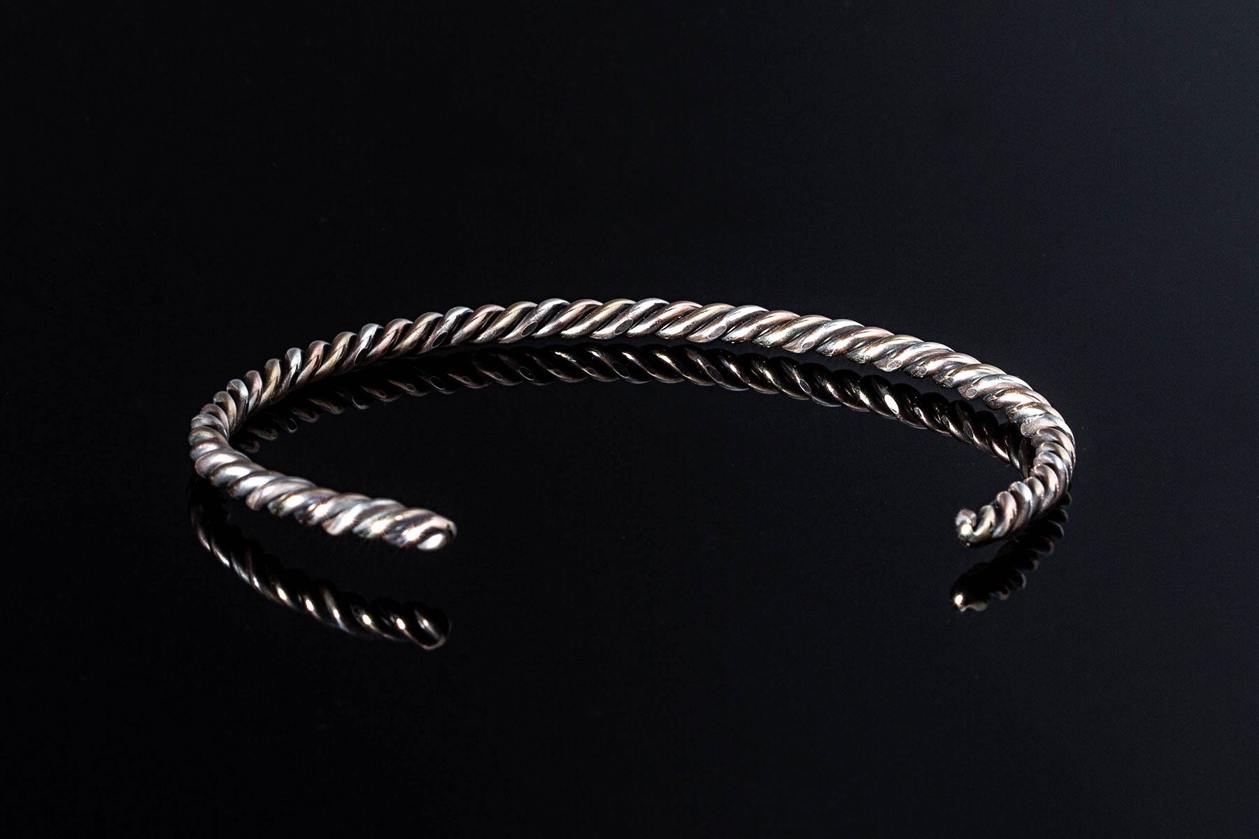 Twist Cuff 14k Multi | Mens - Accessories - Bracelets | American Buckle Collection