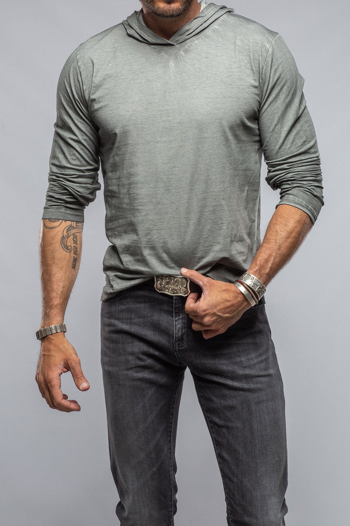 Ventura Hooded Tee in Steel | Mens - Shirts - T-Shirts | Gimo's Cotton