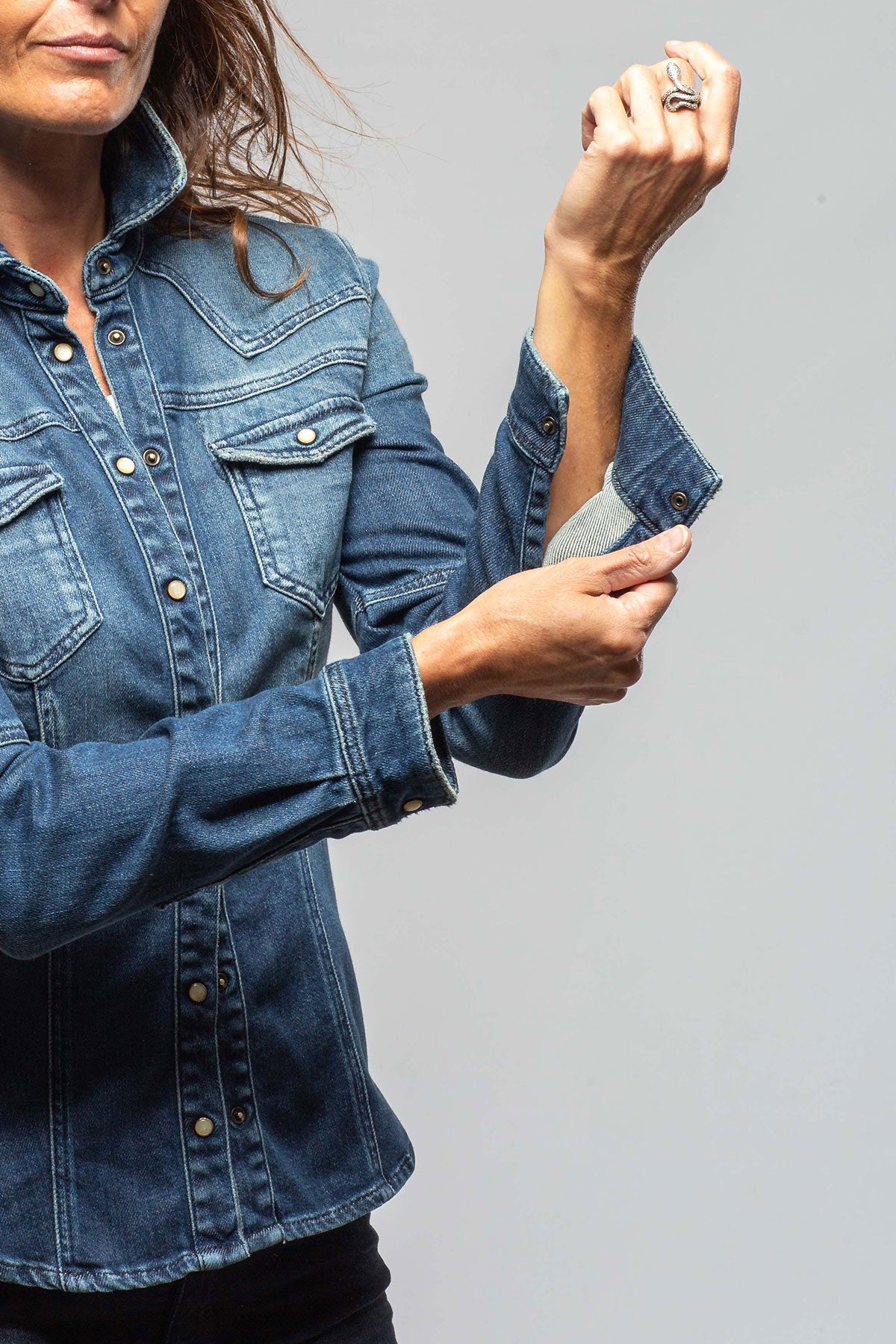 Axel's Premium Denim Maddi Fitted Western Shirt In Mid Dark Blue | Ladies - Snap Shirts