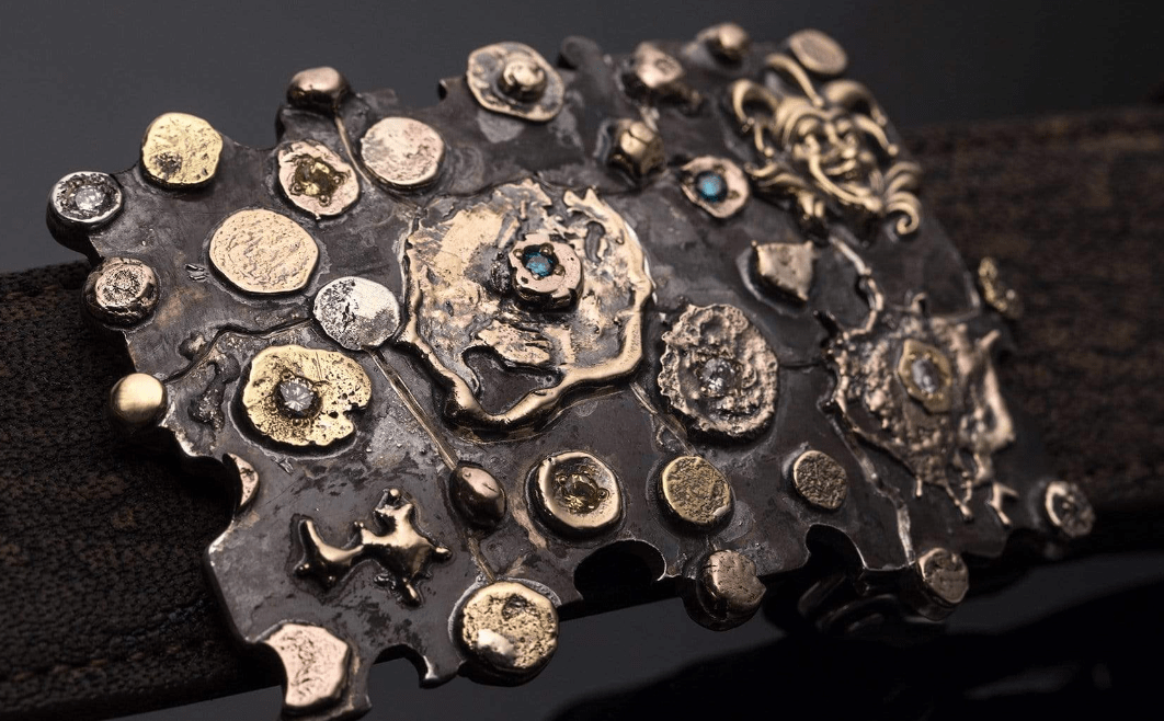 James Christian Fitting In - AXEL'S