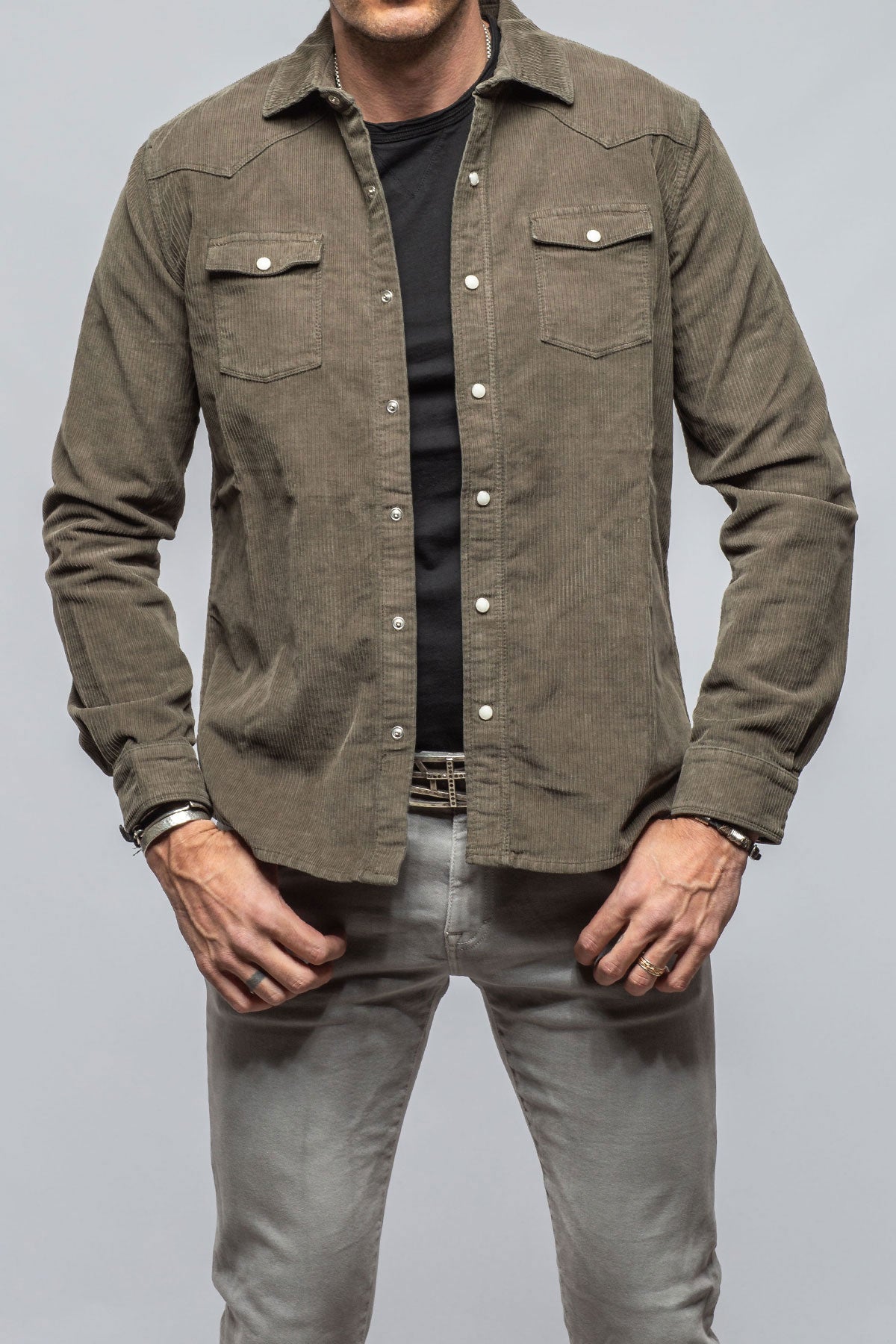 Axel's Premium Denim | Brooks Corduroy Snap Shirt In Army | Mens - Snap Shirts