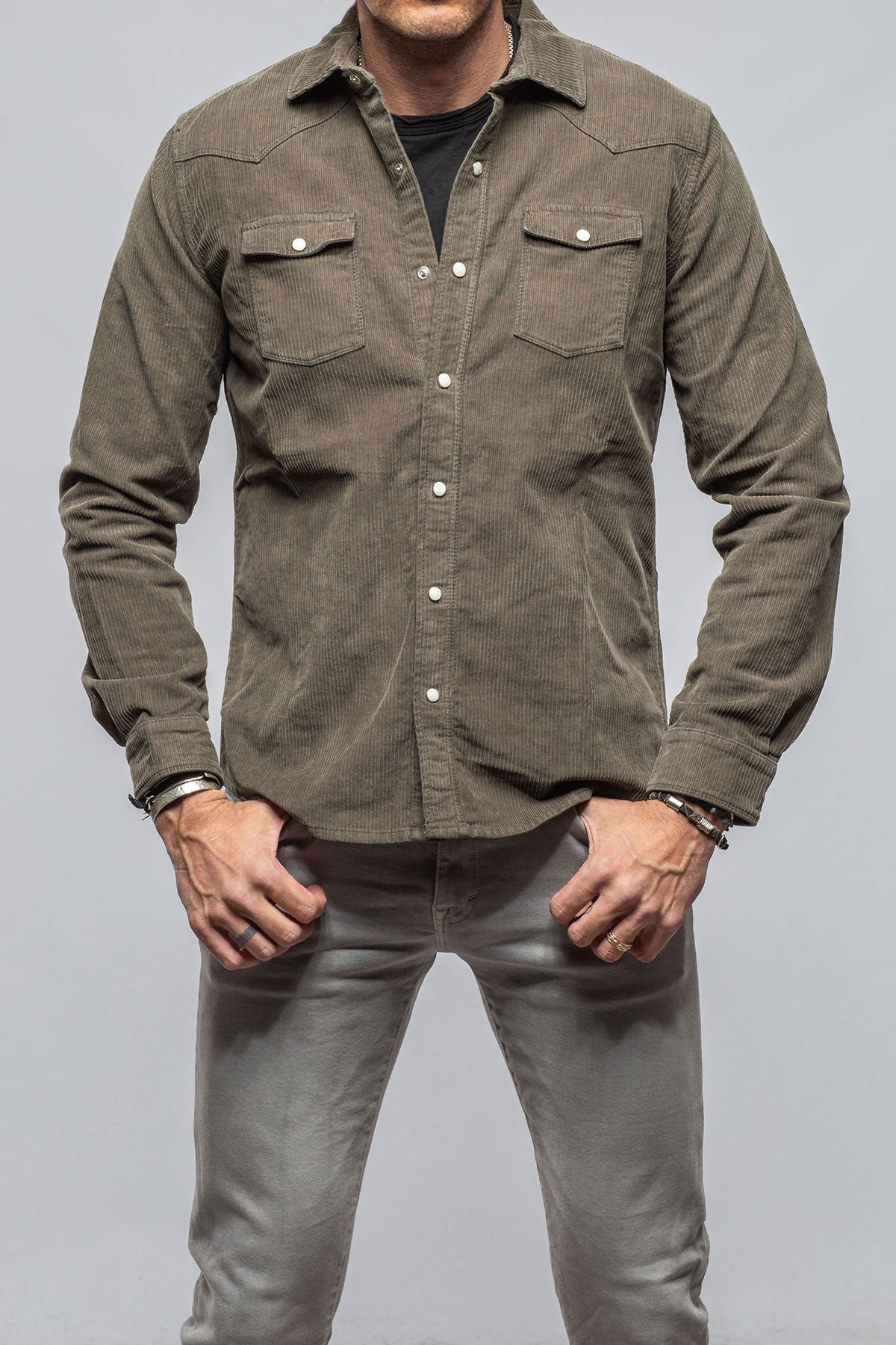 Axel's Premium Denim | Brooks Corduroy Snap Shirt In Army | Mens - Snap Shirts