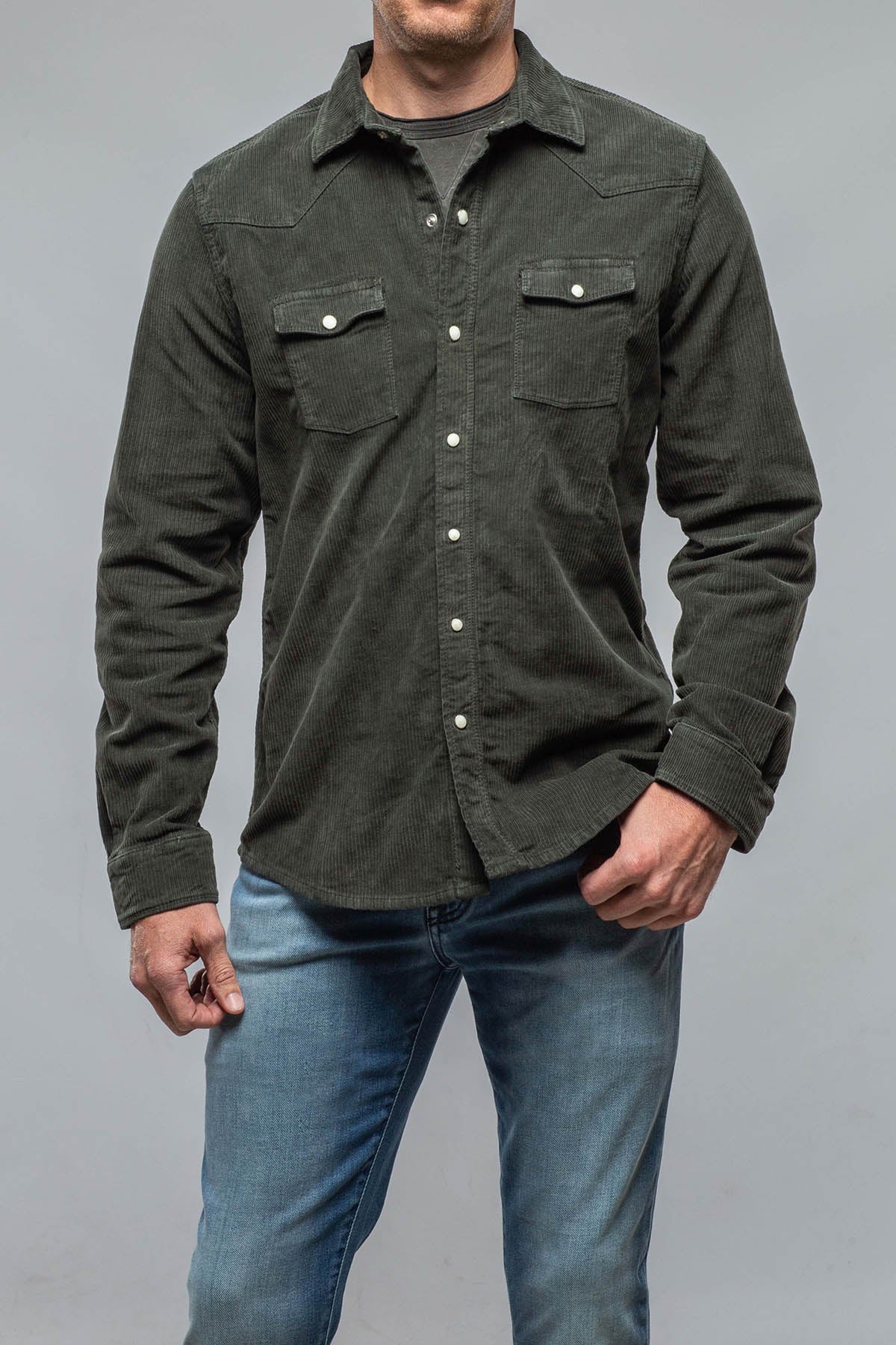 Axel's Premium Denim | Brooks Corduroy Snap Shirt In Muschio | Mens - Snap Shirts