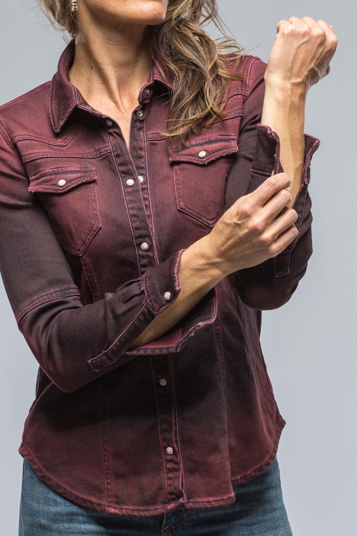 Maddi Fitted Western Snap Shirt In Bordeaux Over Dye - AXEL'S