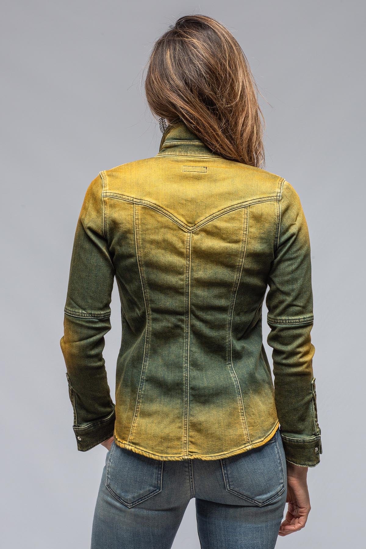 Maddi Fitted Western Snap Shirt In Marigold - AXEL'S