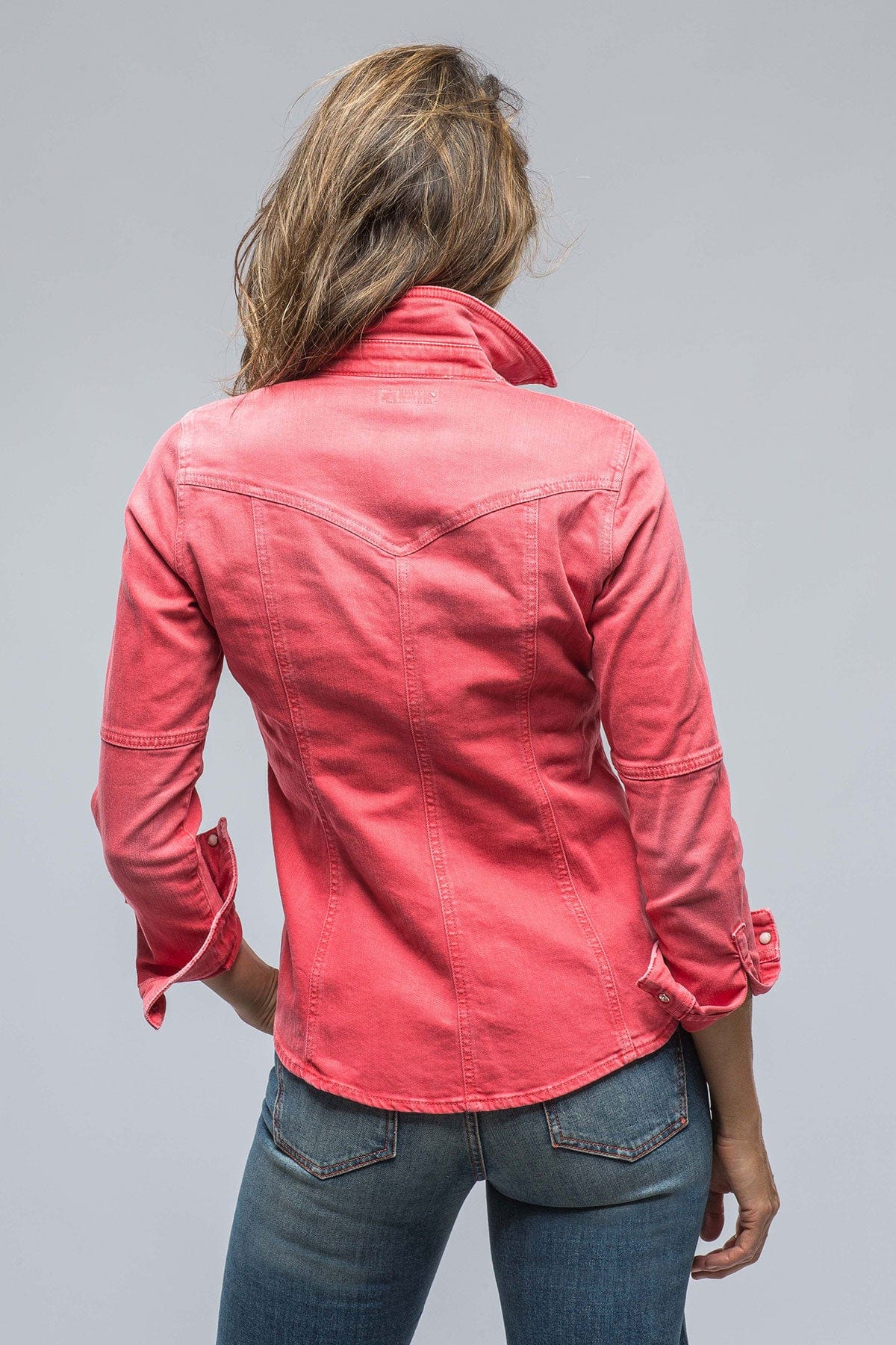 Sweetwater Denim Shirt In Washed Corallo - AXEL'S