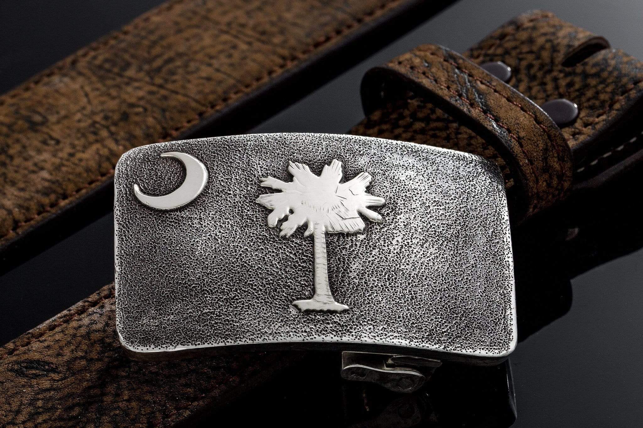 AO Carolina Dress Buckle - AXEL'S