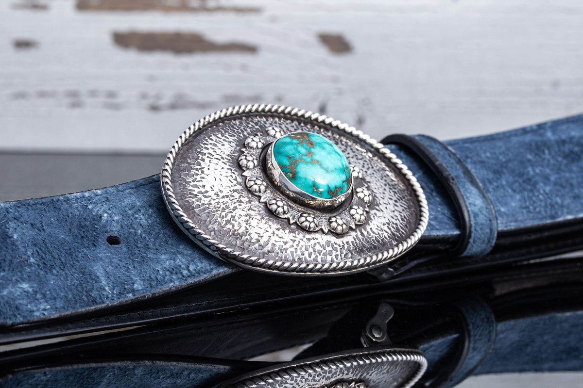 AQR50 Turquoise Hammered Trophy Buckle - AXEL'S