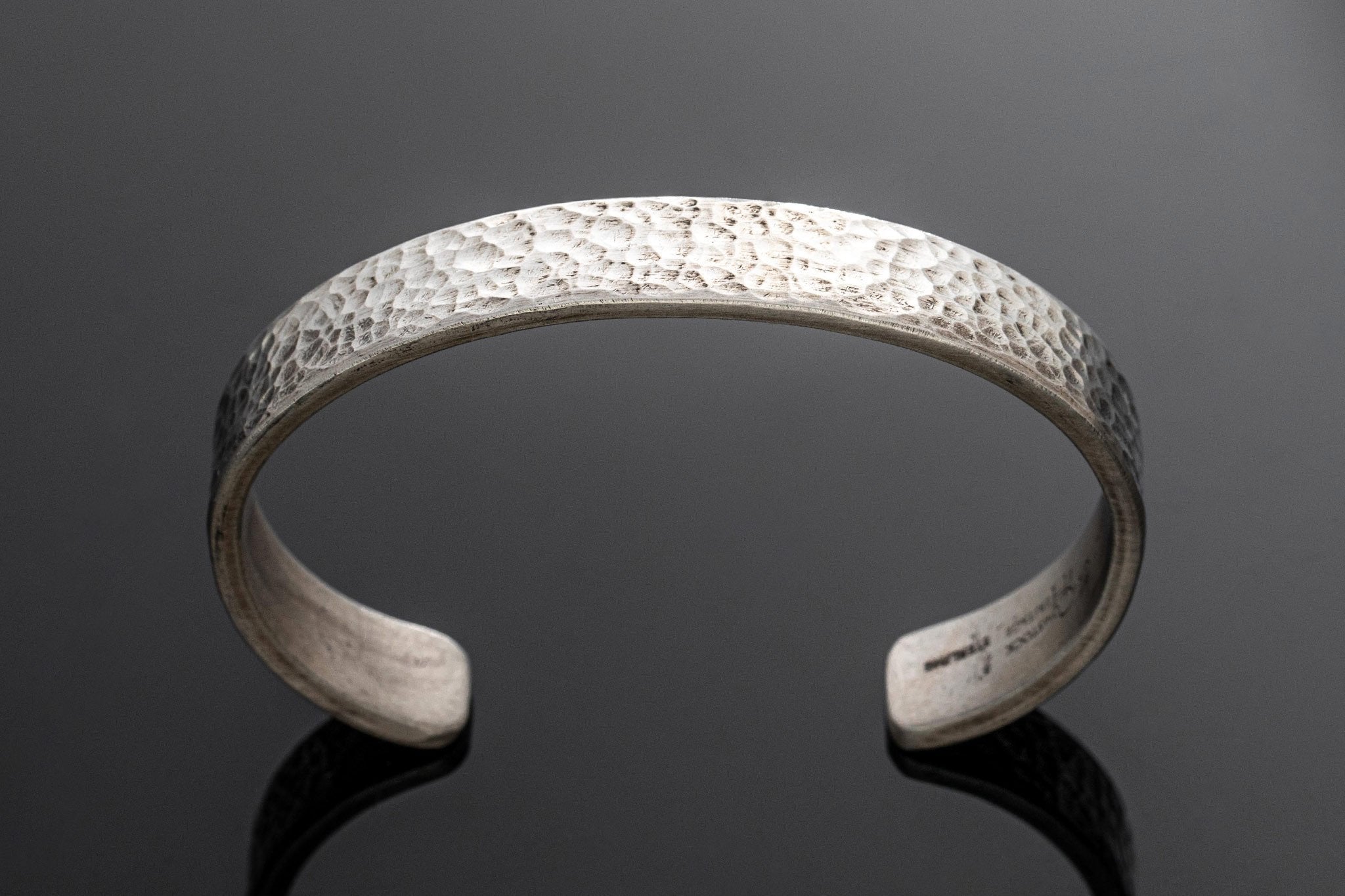 Bracelet H | Mens - Accessories - Bracelets | American Buckle Collection