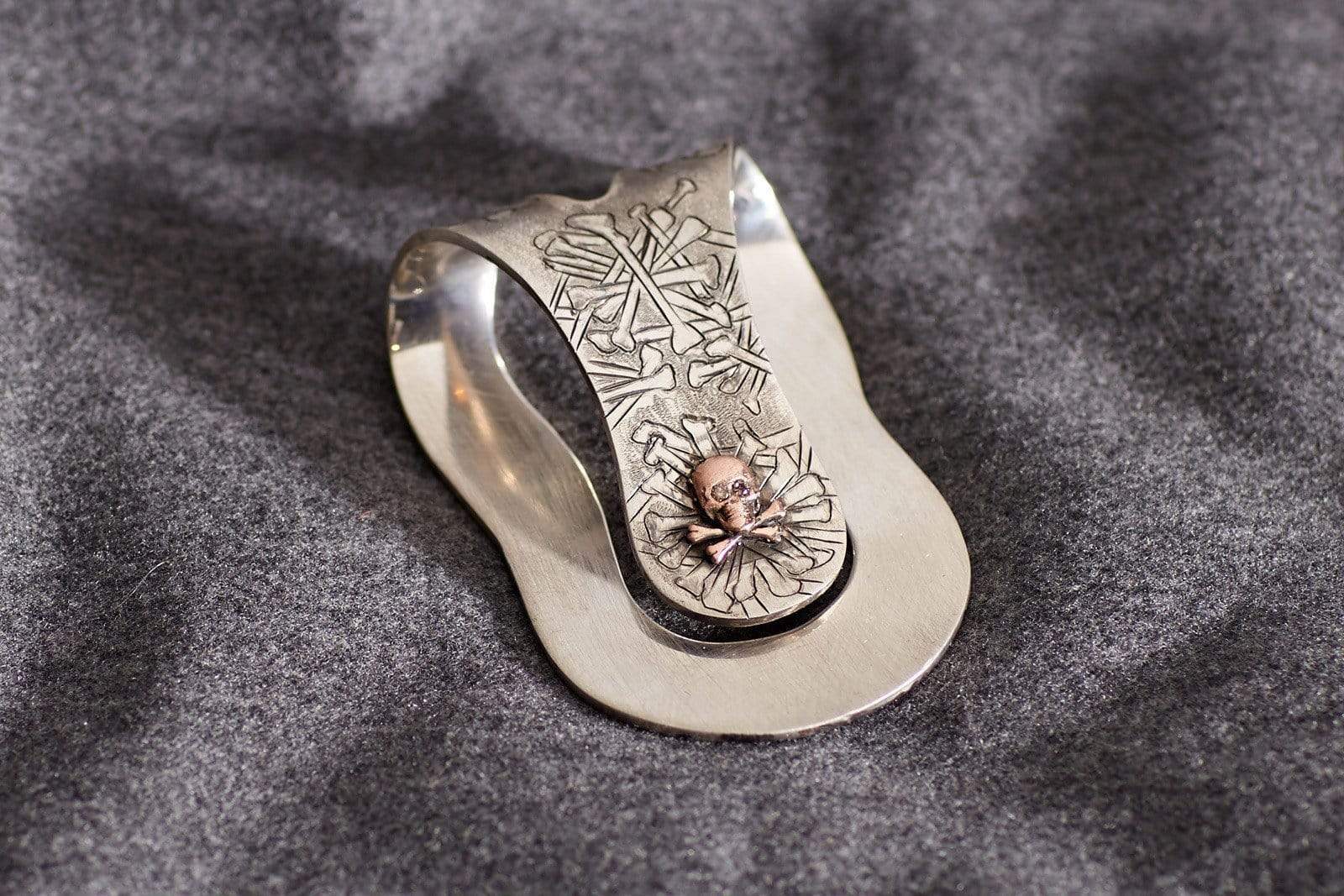 Gold Skull Money Clip | Mens - Accessories - Money Clips | American Buckle Collection