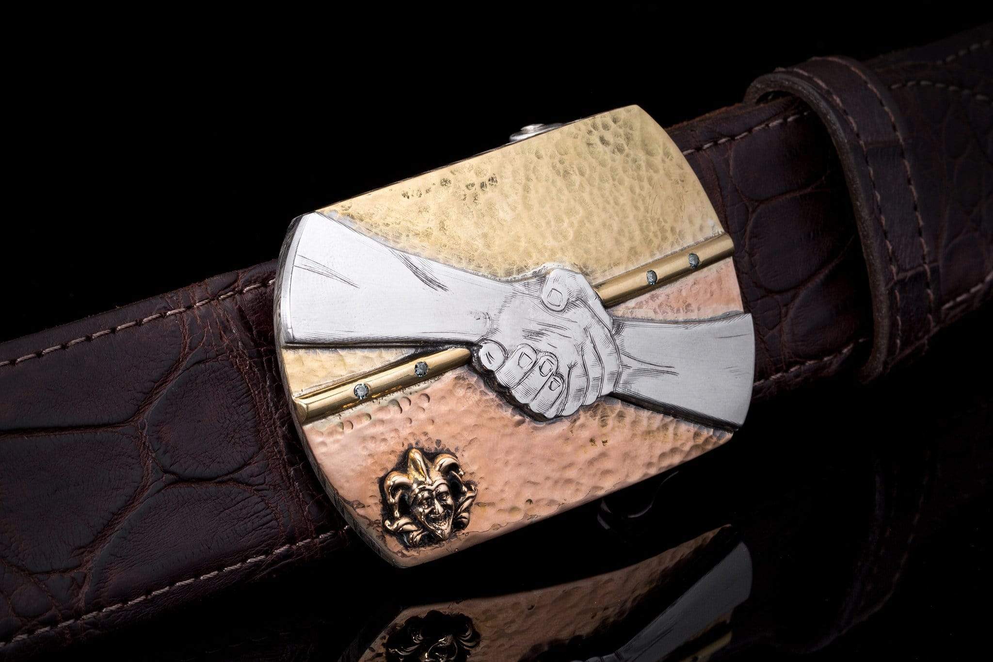 James Christian Helping Hand - AXEL'S