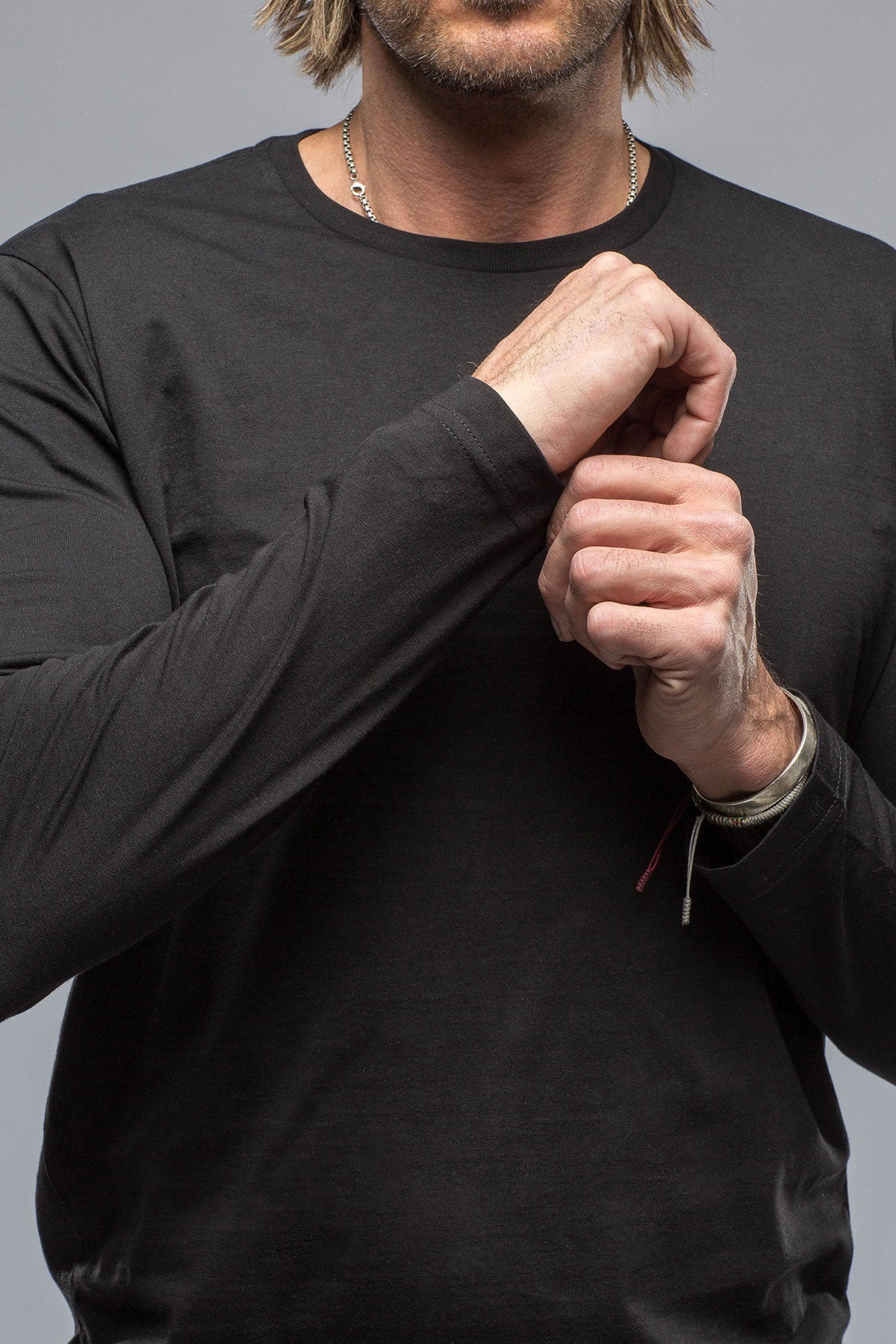 Georg Roth | Brea LS Crew in Black | Mens - Shirts - T-Shirts