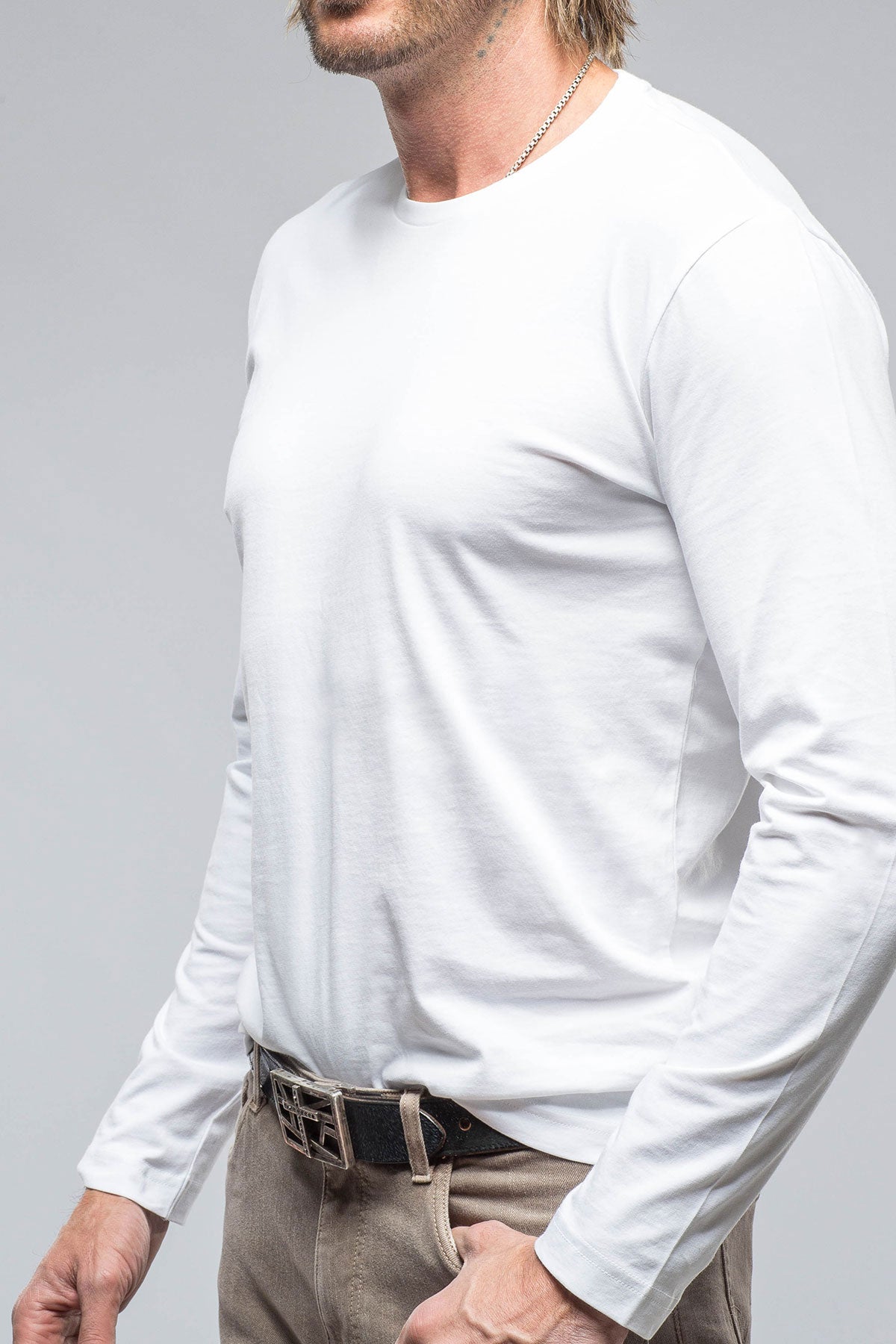 Georg Roth | Brea LS Crew in White | Mens - Shirts - T-Shirts