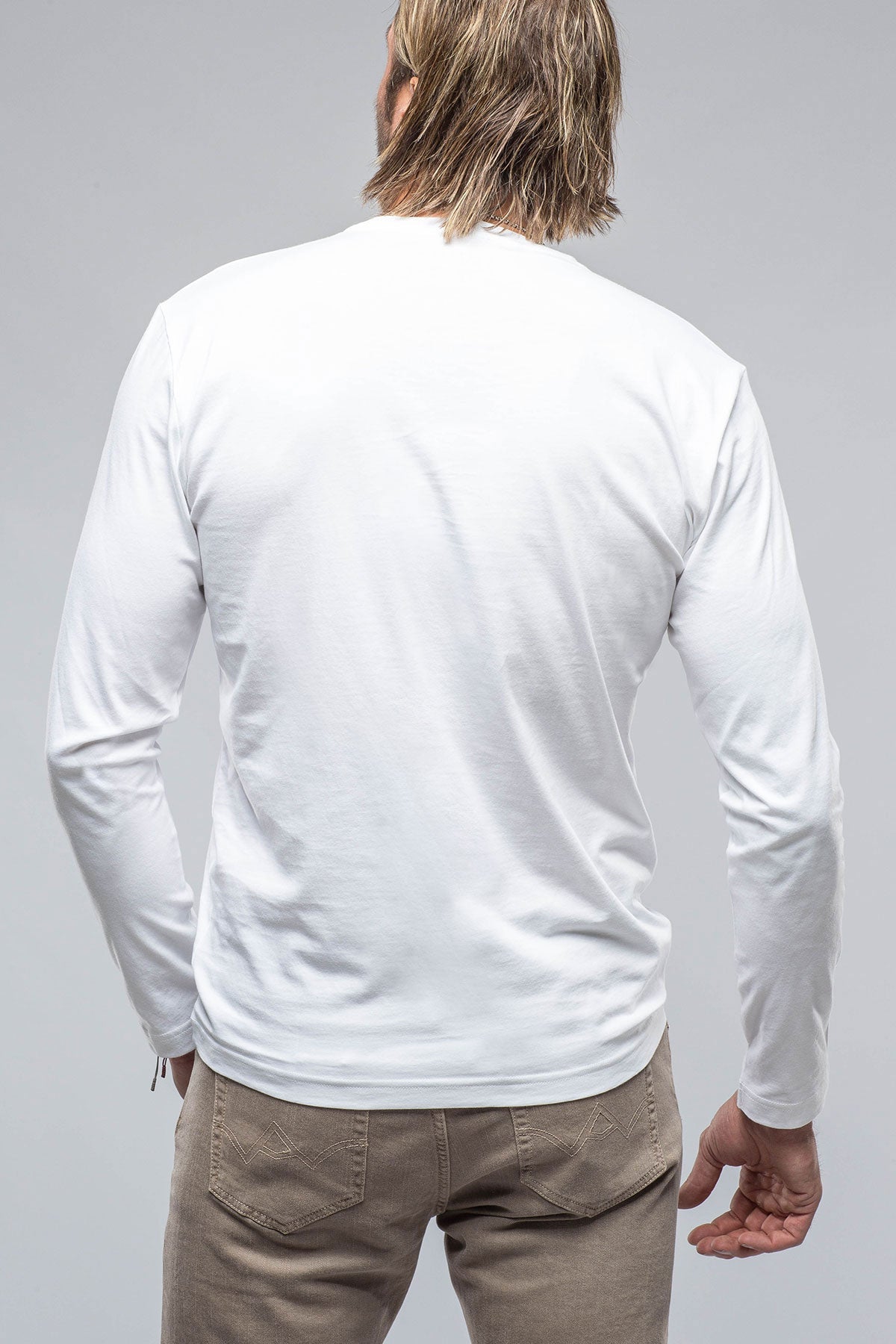 Georg Roth | Brea LS Crew in White | Mens - Shirts - T-Shirts