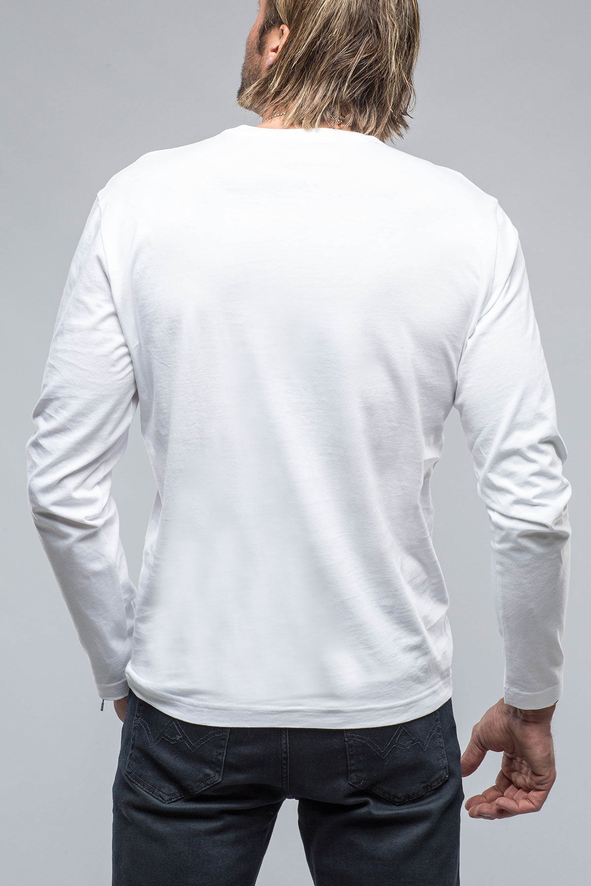 Georg Roth | Del Mar LS V-Neck in White | Mens - Shirts - T-Shirts