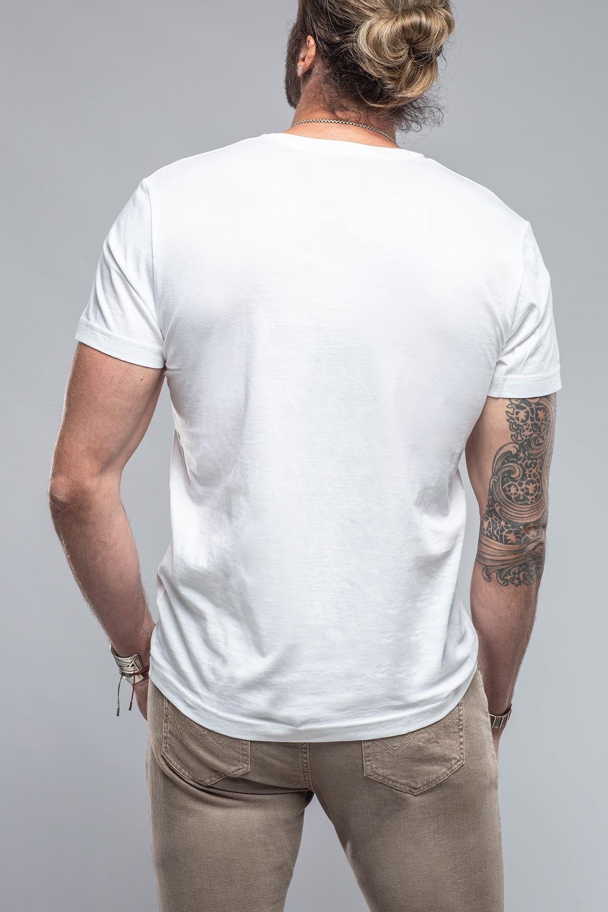 Pismo Cotton Tee In White - AXEL'S