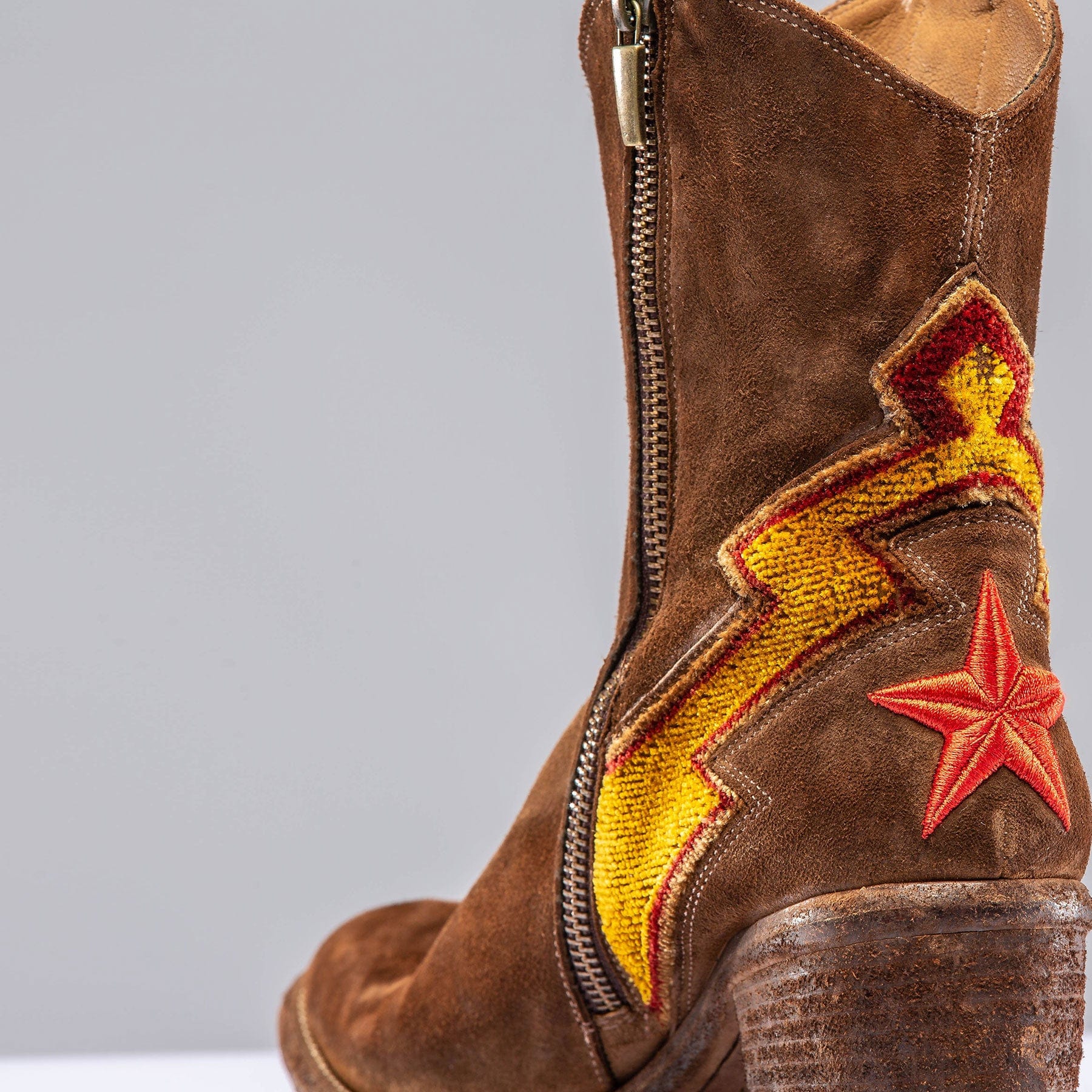 Flash Short Suede Boot In Tobacco - AXEL'S