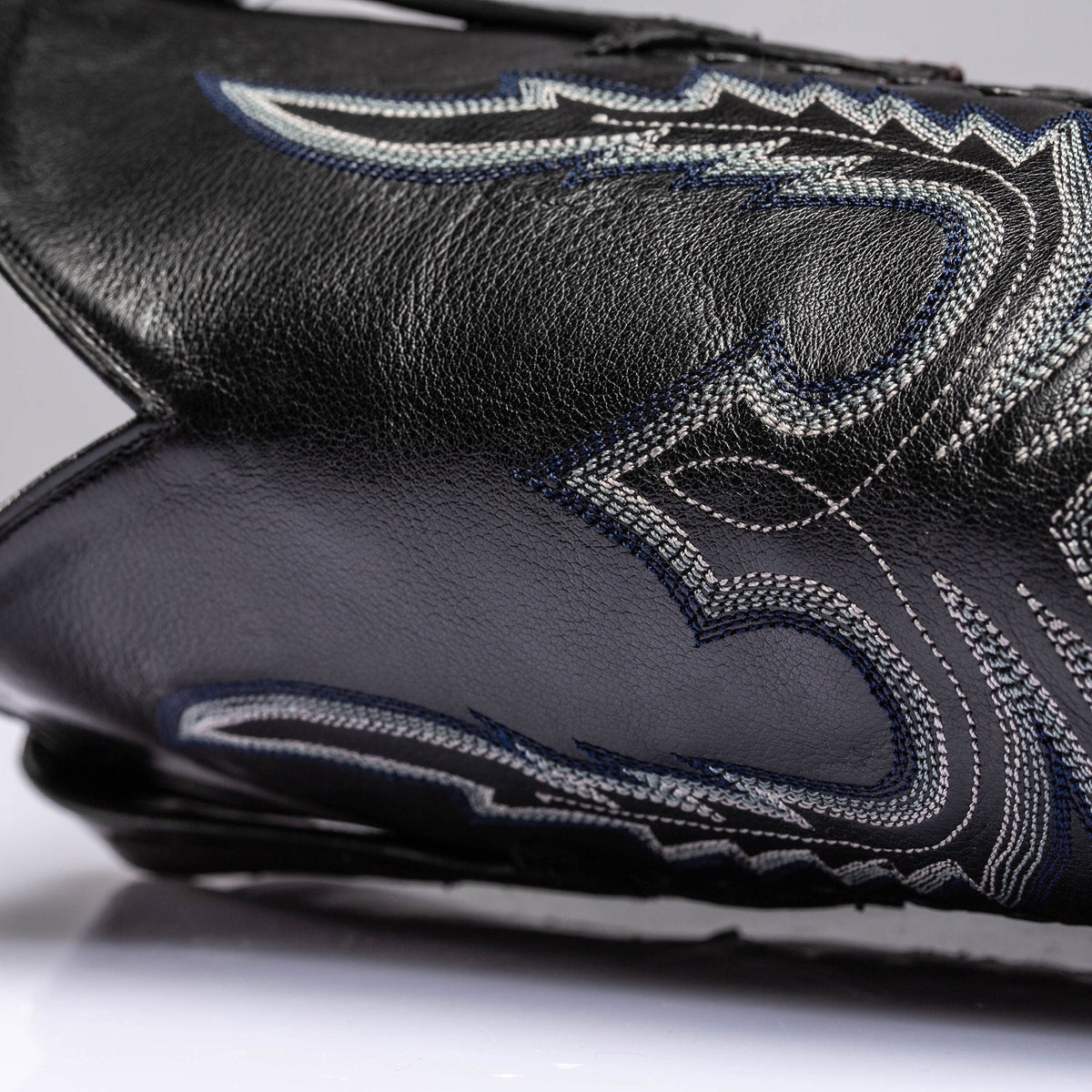 Stallion Boots | Crocodile Belly Cowboy Boot | Mens - Cowboy Boots