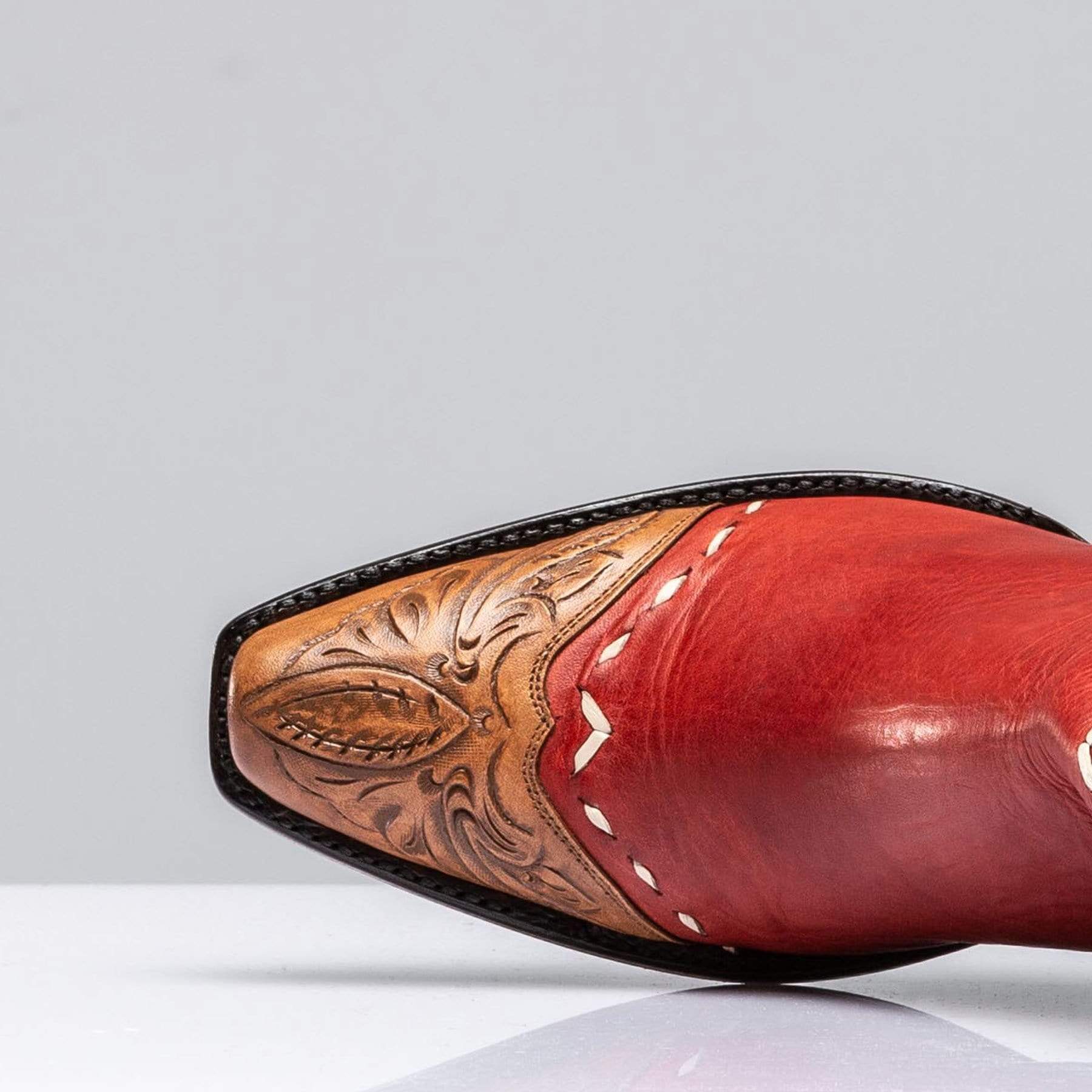 Hand Tooled Cherry Zorro - AXEL'S