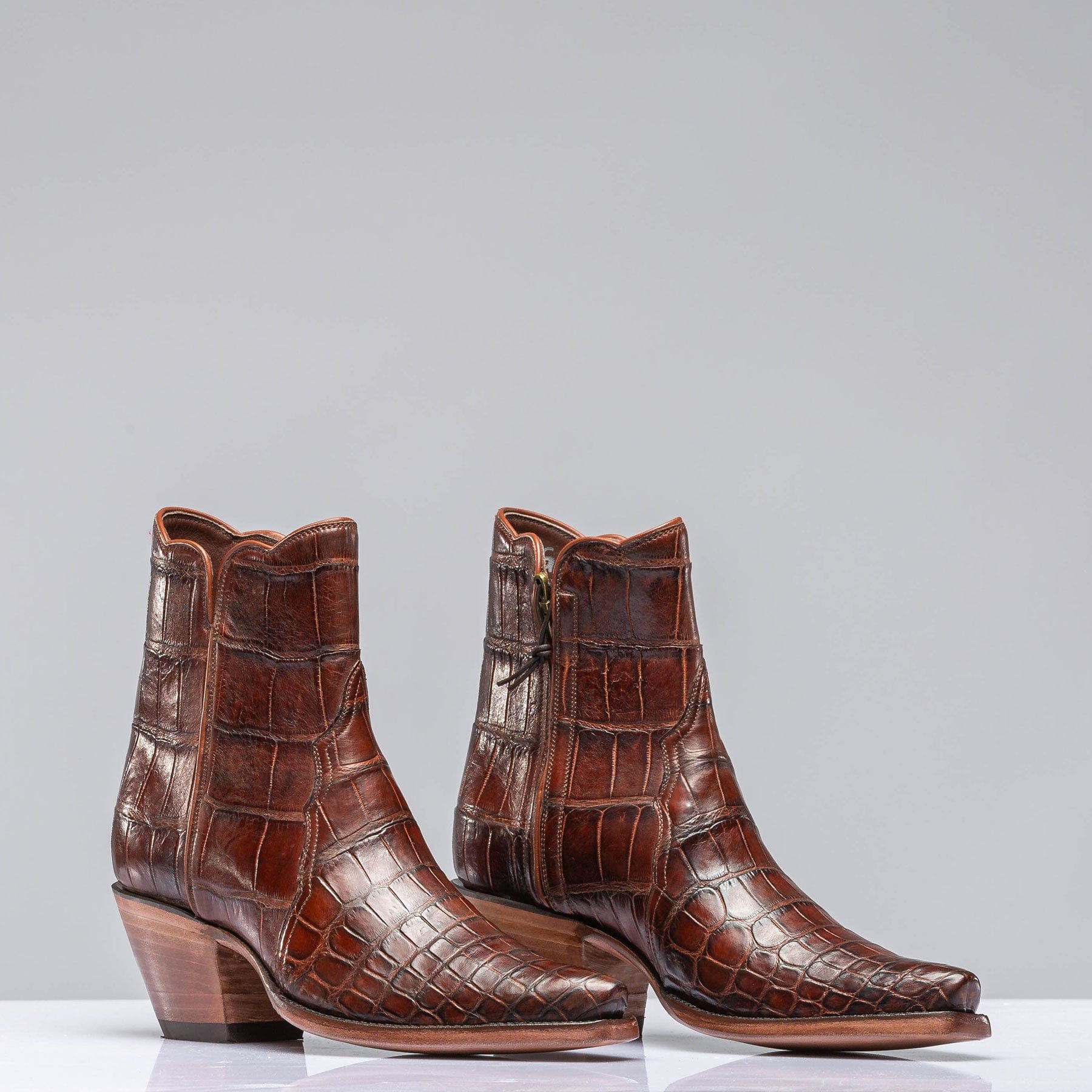 Josie Zorro Gallegos - AXEL'S