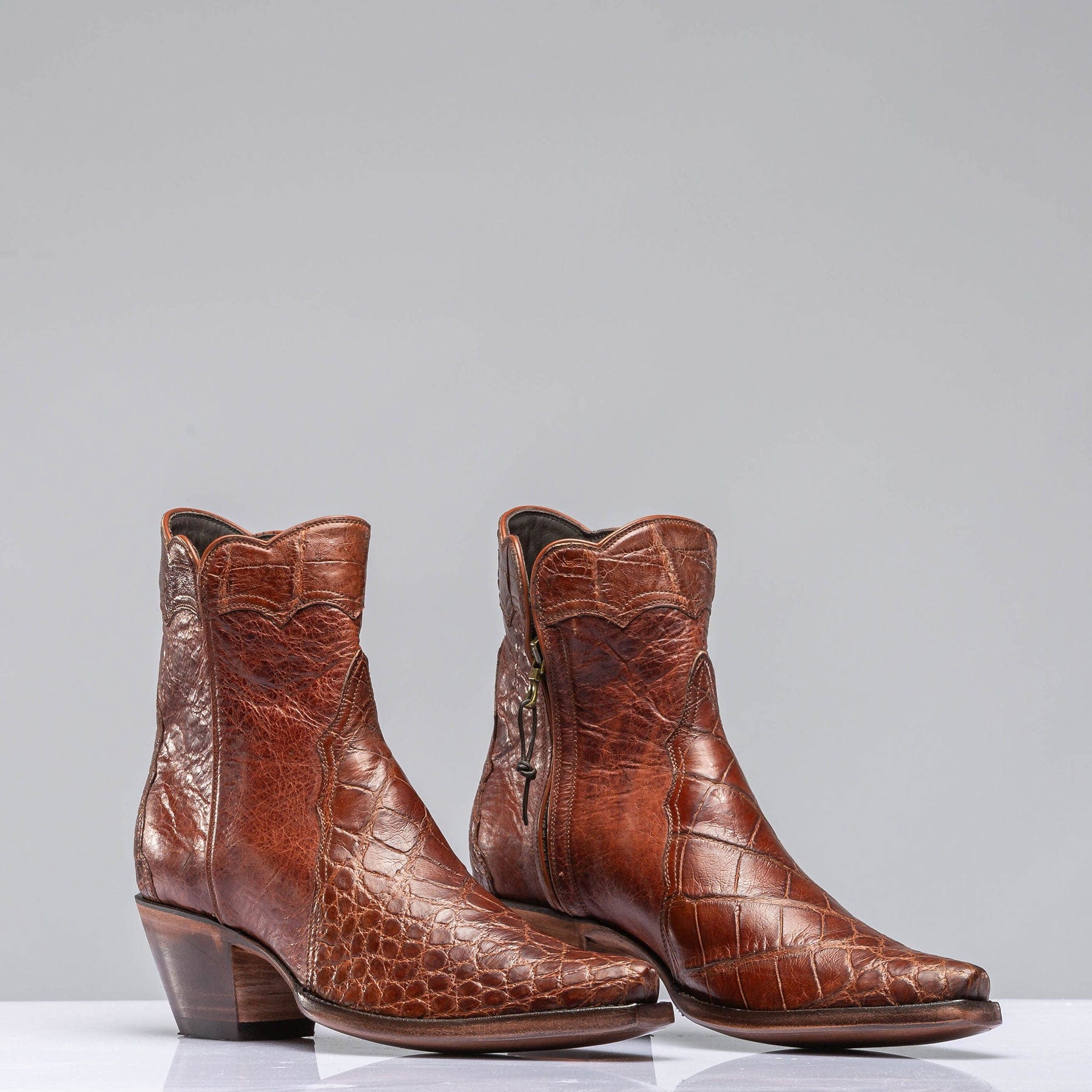 Ryder Zorro Gallegos - AXEL'S