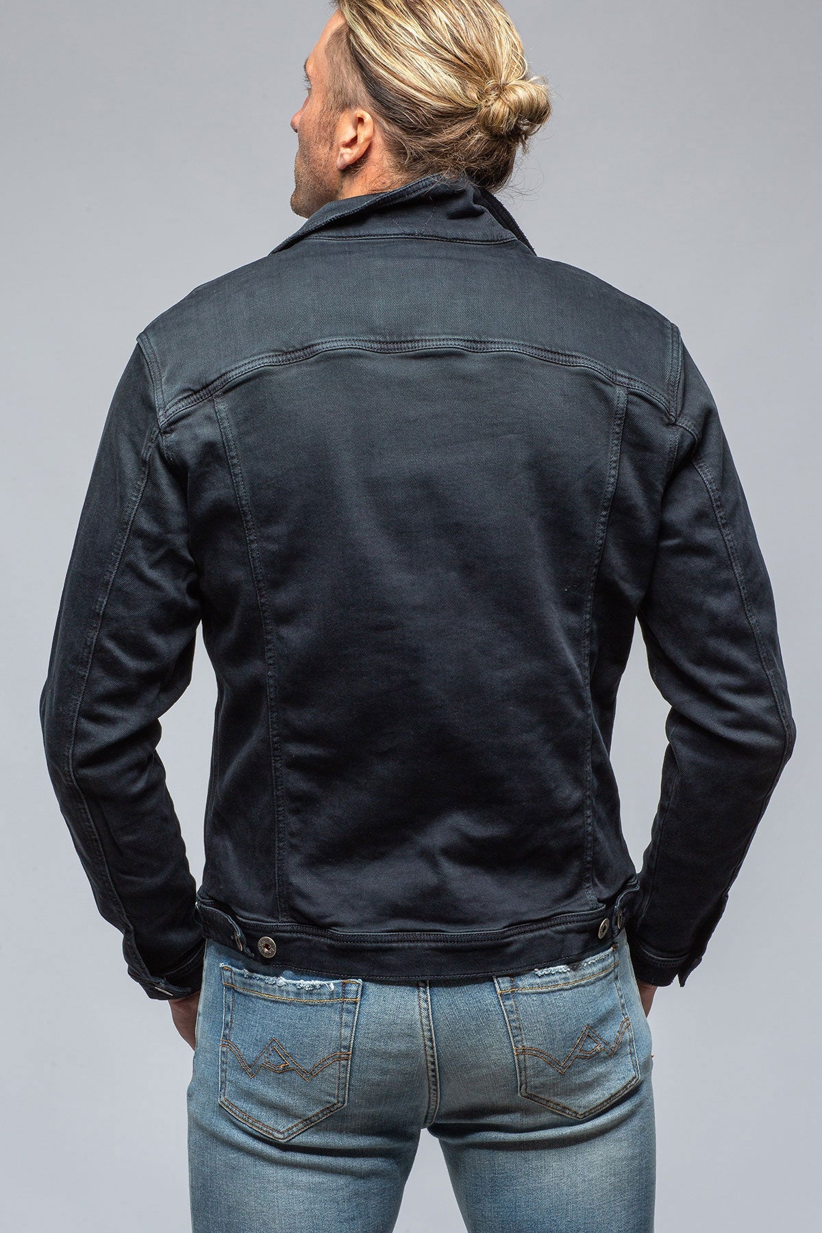 Teleria Zed | Walker Jean Jacket In Nero | Mens - Outerwear - Overshirts