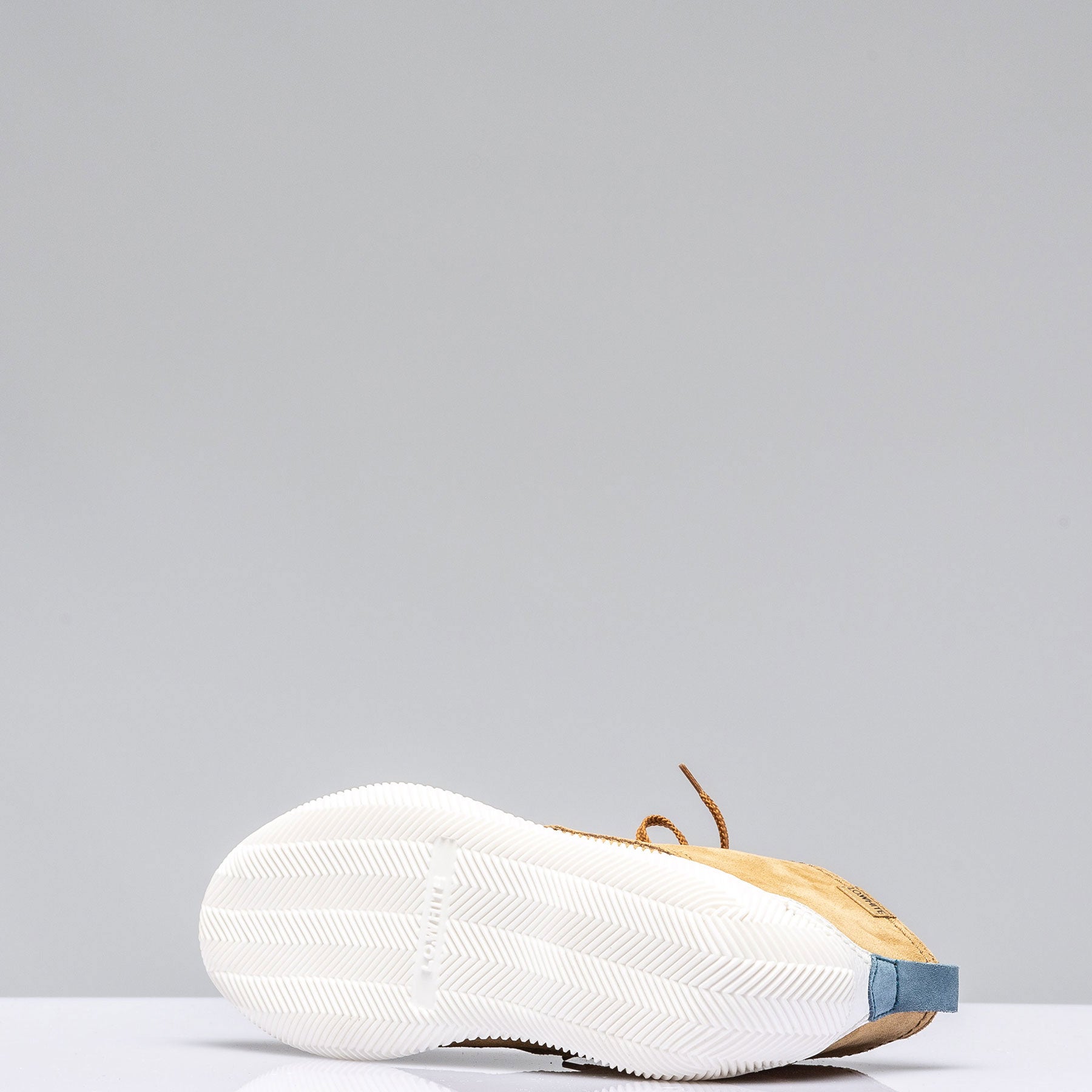 San Clemente Hybrid Chukka Boot | Mens - Shoes | Lo.White