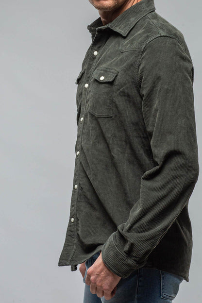 Axel's Premium Denim Brooks Corduroy Snap Shirt In Muschio Mens - Snap Shirts