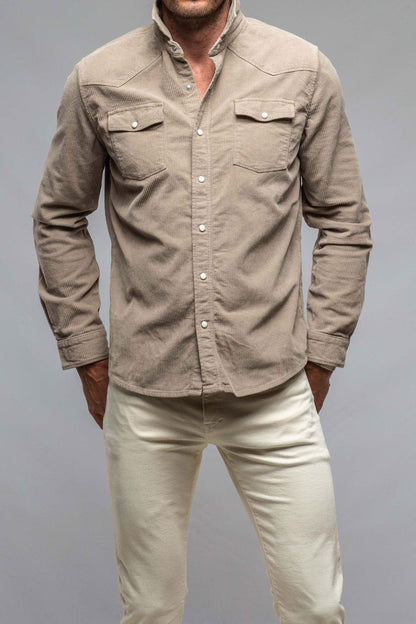 Axel's Premium Denim Brooks Corduroy Snap Shirt In Tortora Mens - Snap Shirts