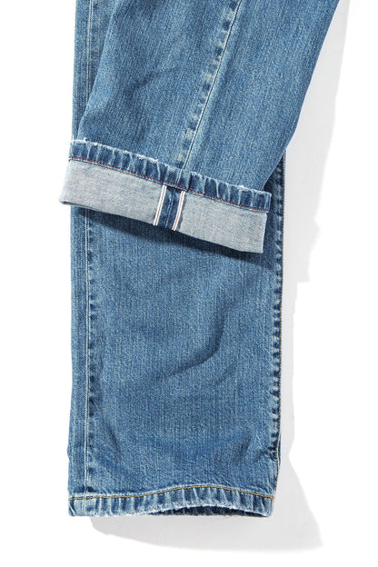 Callum Selvedge Straight Denim In Mid Blue - AXEL'S