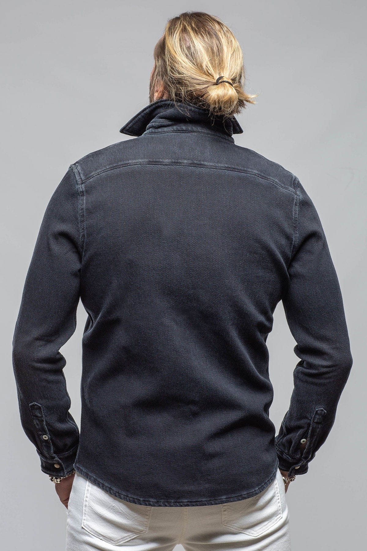 Cutter Knit Snap Shirt In Anthracite - AXEL'S