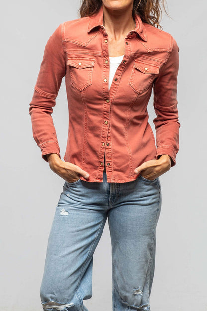Sweetwater Denim Shirt In Washed Corallo - AXEL'S
