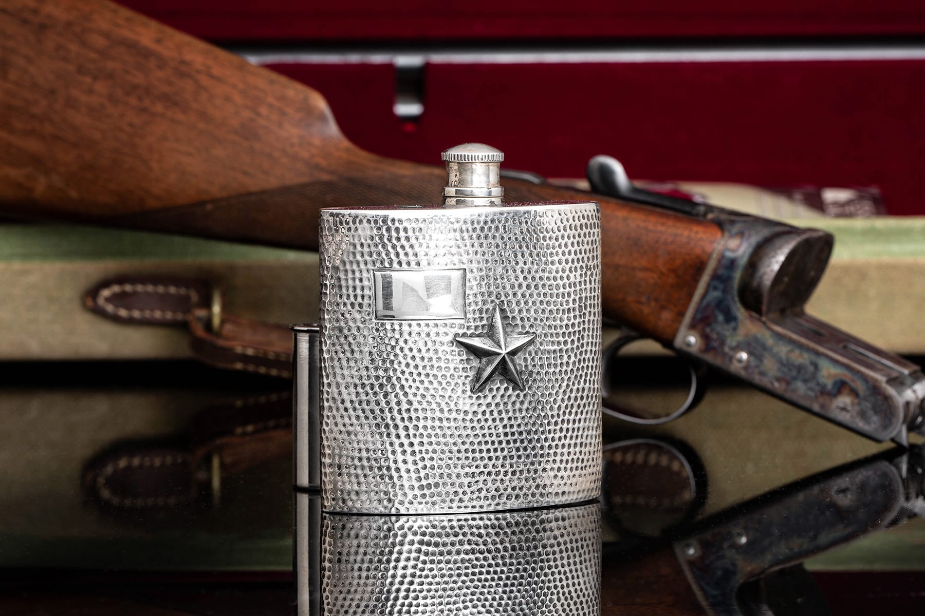 Comstock Heritage Hammered Hip Flask W/Star | Mens - Accessories - Barware