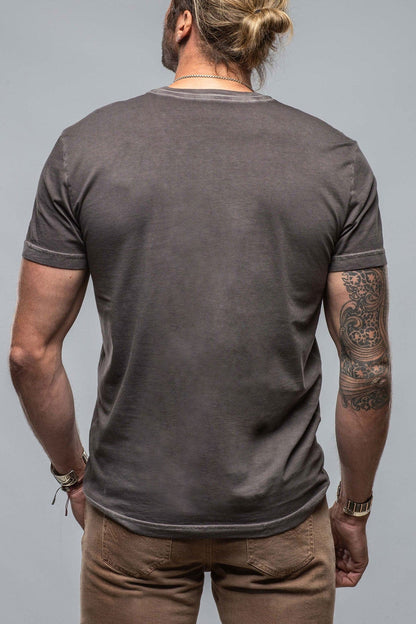 Georg Roth Siena Cotton V Neck In Basalt | Mens - Shirts - T-Shirts