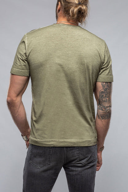 Gimo's Cotton York Crew Neck in Moss | Mens - Shirts - T-Shirts