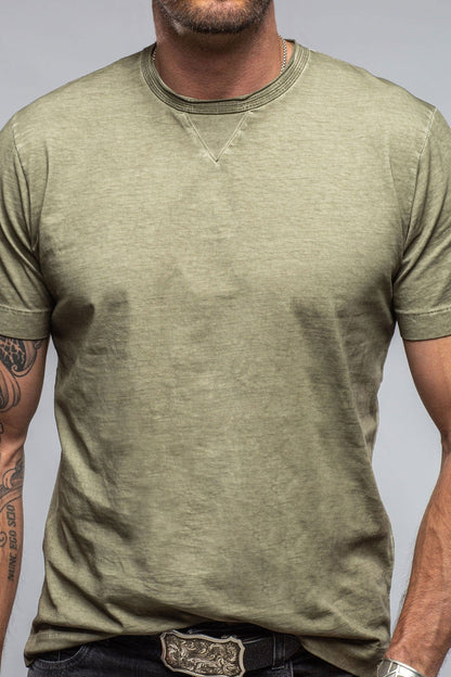 Gimo's Cotton York Crew Neck in Moss | Mens - Shirts - T-Shirts