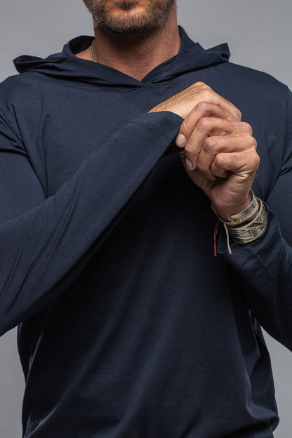 Ventura Hooded Tee in Navy | Mens - Shirts - T-Shirts | Gimo's Cotton
