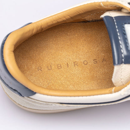 Dash Shoe In White/Blue - AXEL'S