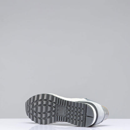 Joan Sneaker in Light Grey - AXEL'S