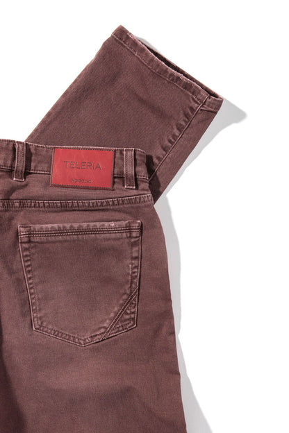 Teleria Zed Jackson Slim Cotton Twill In Mosto Mens - Pants - 5 Pocket